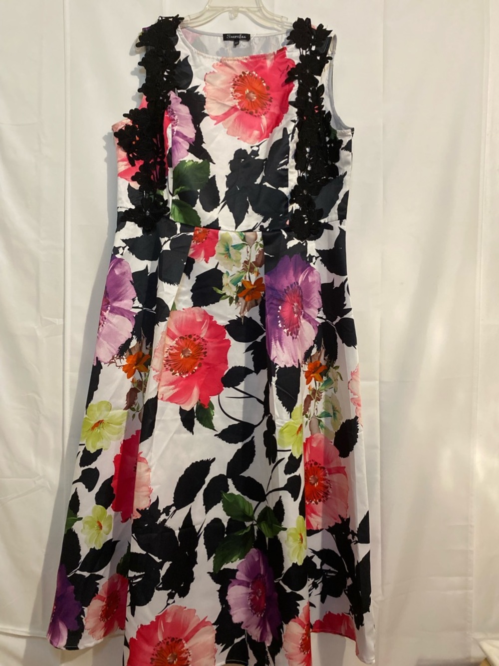 Women’s Sucrefas Floral Asymmetrical Midi Dress with Black Lace Trim Size 4XL - Picture 2 of 16